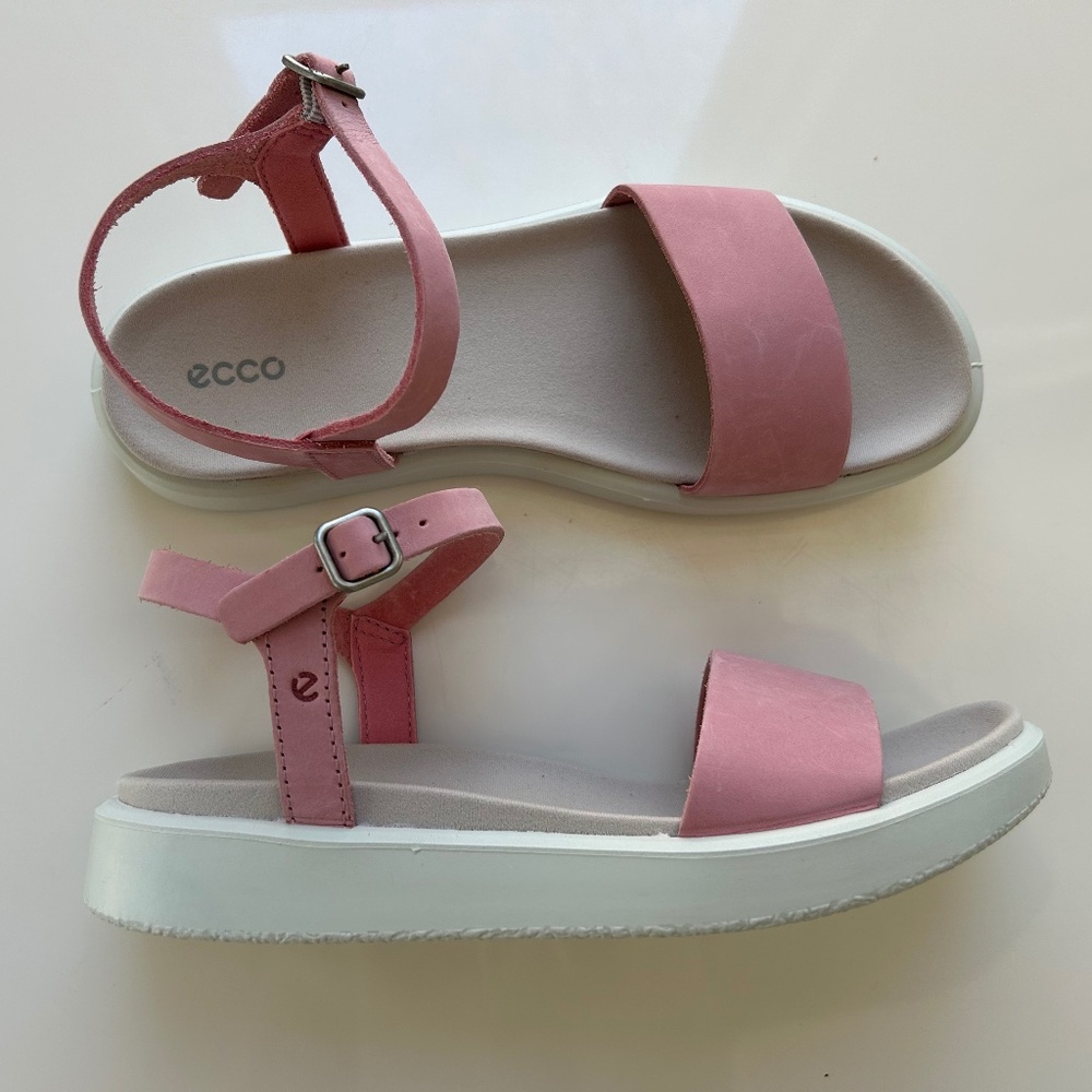 ECCO Women’s Flowt Sandals US 7.5 White Old Pink Suede Leader
